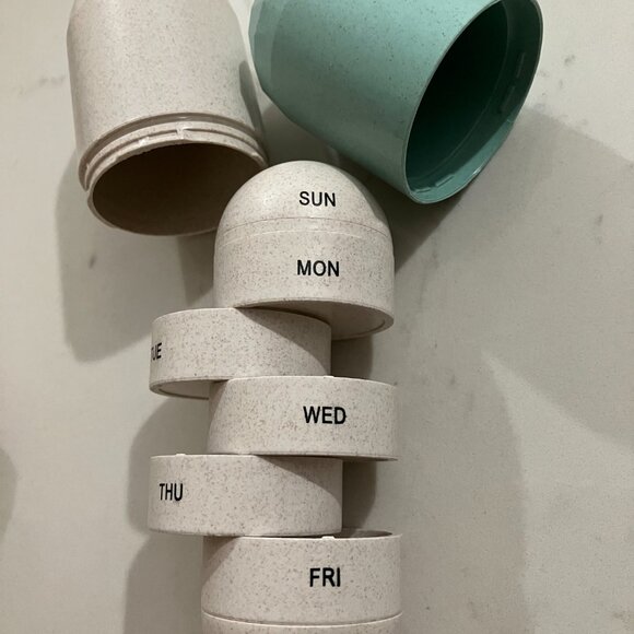 Modern Pill Holder - Picture 4 of 5